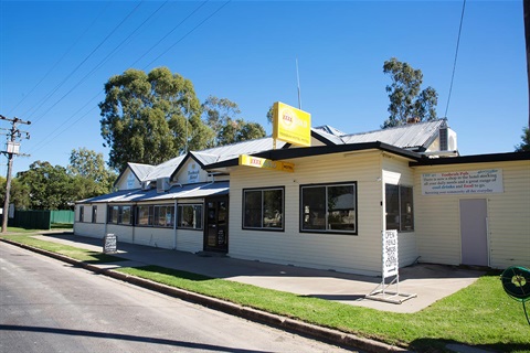 Small-Town-Toobeah-Pub-taken-by-Council.jpg
