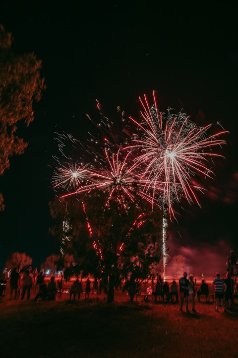 Inglewood Show 2025 fireworks - paulina Eaborn (2).jpg