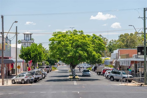 Goondiwindi-Main-Street_Taken-by-Rachel-Walker-2.jpg